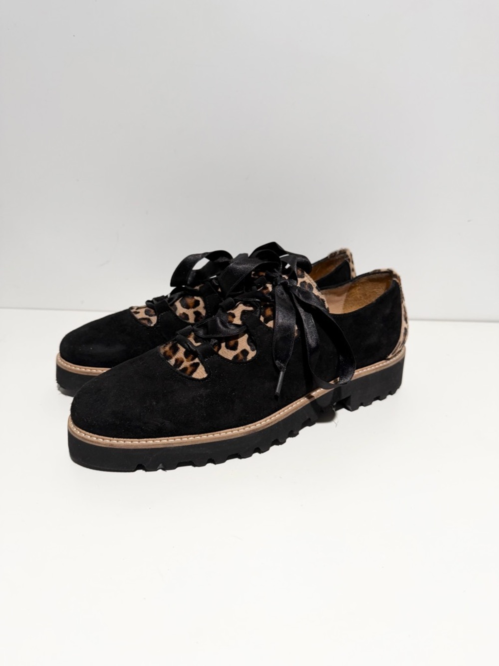 Ron White Vibram Women’s Black Suede Lace-Up Oxfords with Leopard Trim